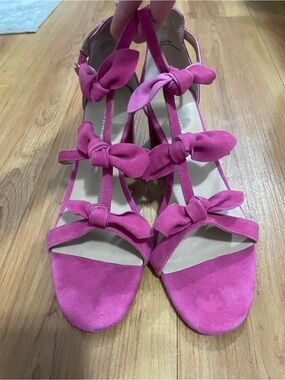 Anthropologie Hot Pink Bow T-Strap 2-inch Heels